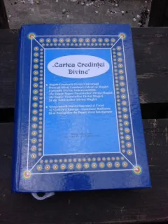 CARTEA CREDINTEI DIVINE