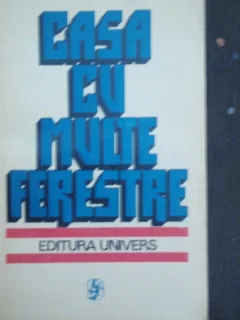 CASA CU MULTE FERESTRE