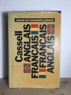 Cassell's French Dictionary - French-English, English-French