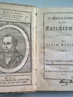CATEHISMUL LUI MARTIN LUTHER   (CARTE IN LIMBA GERMANA, SCRIERE VECHE)