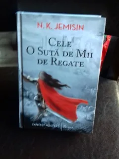 CELE O SUTA DE MII DE REGATE - N.K. JEMISIN