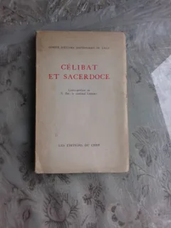 CELIBAT ET SACERDOCE  (CARTE IN LIMBA FRANCEZA)