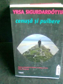 CENUSA SI PULBERE - YRSA SIGURDARDOTTIR