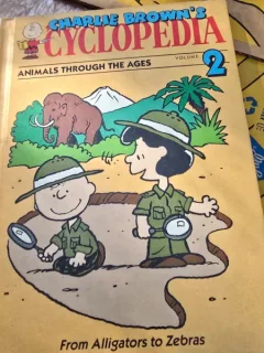 Charlie Browns cyclopedia volume 2