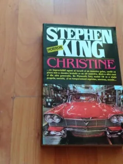 CHRISTINE-STEPHEN KING
