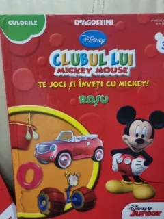 Clubul lui Mickey Mouse. Te joci si inveti cu Mickey! Rosu