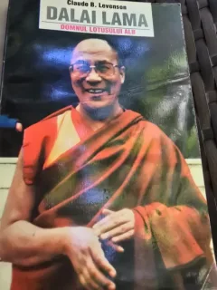 Dalai Lama, Domnul Lotusului Alb - Claude B. Levenson