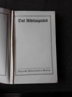 DAS NIBELUNGENLIED  (CARTE IN LIMBA GERMANA)