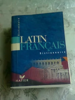 DICTIONNAIRE LATIN FRANCAIS - A. GABRIEL