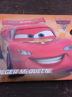DISNEY MASINI, FULGER MCQUEEN, CARTE PENTRU COPII