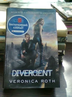 Divergent - Veronica Roth