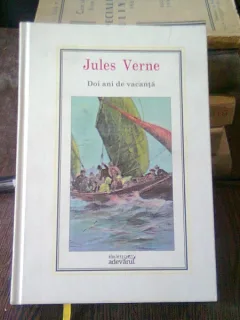 DOI ANI DE VACANTA - JULES VERNE
