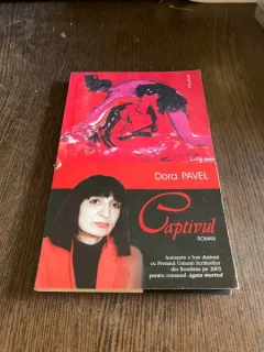 Dora Pavel - Captivul