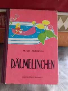 DÄUMELINCHEN - H. CH. ANDERSEN  (THUMBELINA)