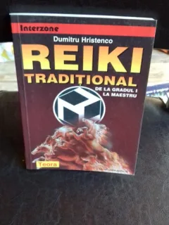 DUMITRU HRISTENCO - REIKI TRADITIONAL - DE LA GRADUL I LA MAESTRU{TEORA 1999 178 PAG}