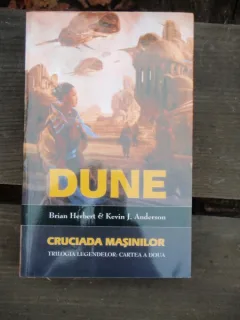 DUNE CRUCIADA MASINILOR - BRIAN HERBERT