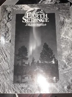 Earth Science a Holistic Approach - Donald J.Conte , Donald J.Thompson , Lawrence L.Moses