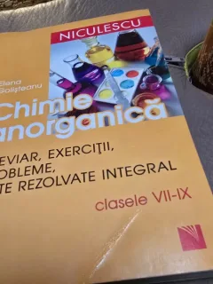 Elena Golisteanu - Chimie anorganica clasele VII-IX