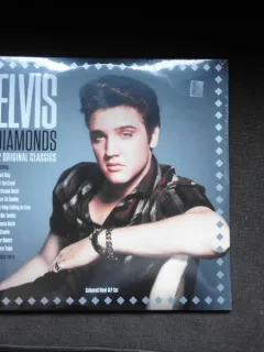 Elvis, Diamonds, vinyl