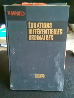 EQUATIONS DIFFERENTIELLES ORDINAIRES - V. ARNOLD
