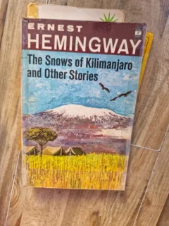 Ernest Hemingway - The Snows of Kilimanjaro and other Stories