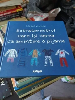 Extraterestrul care isi Dorea ca Amintire o Pijama - Matei Visniec