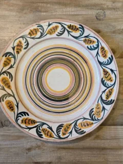Farfurie romaneasca veche ceramica/portelan, semnata si datata V. Lucaci 1955