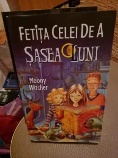 FETITA CELEI DE A SASEA LUNI - MOONY WITCHER