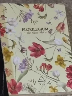 Florilegium, aici rasar idei. Agenda galbena
