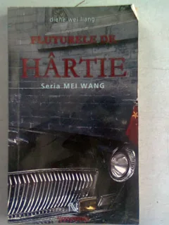 FLUTURELE DE HARTIE - DIANE WEI LIANG