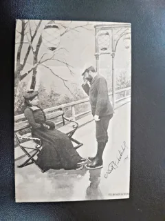 Fotofrafie tip carte postala, pe banca in parc, inceput de secol XX