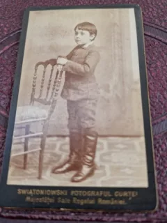 Fotografie baiat, tip CDV