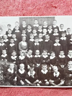 Fotografie, clasa a III-a B primara, an 1935