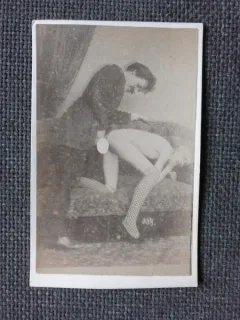 FOTOGRAFIE CU TEMA EROTICA, 9/6