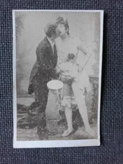 FOTOGRAFIE CU TEMA EROTICA, 9/6