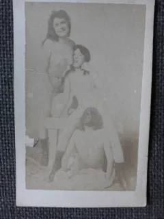 FOTOGRAFIE CU TEMA EROTICA, 9/6