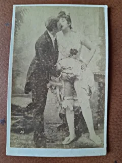 Fotografie cu tema erotica, inceput de secol XX