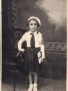 Fotografie din perioada interbelica
