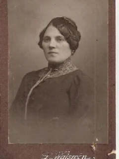 Fotografie din perioada interbelica