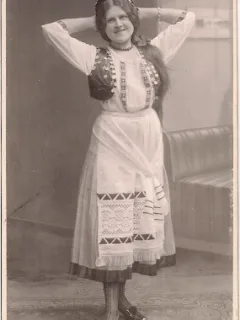 Fotografie din perioada interbelica
