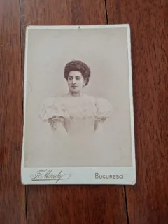 Fotografie Doamna