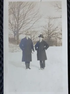 Fotografie, Doi Barbati la Boston, 1926