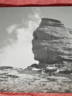 Fotografie, doi turisti la Varful Omu
