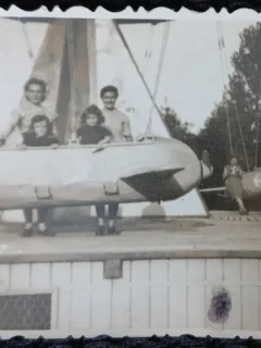 Fotografie, Familie la balci, perioada interbelica
