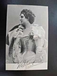 Fotografie femeie, tip carte postala, 1903