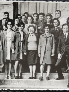 Fotografie, grup de colegi de serviciu, Romania 1974