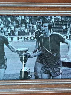 Fotografie inramata, Universitatea Craiova la castigarea Cupei, perioada comunista