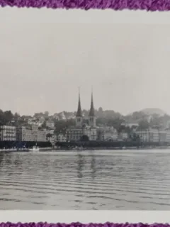 Fotografie, Lucerna vazuta de pe vaporas, 1934