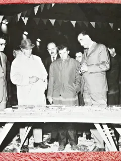 Fotografie, Nicolae Ceausescu in vizita de lucru la santierul naval Galati