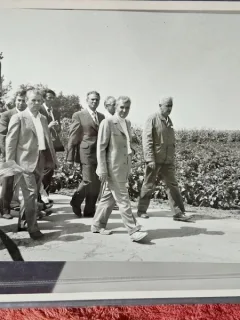 Fotografie, Nicolae Ceausescu in vizita de luctu la Vidra